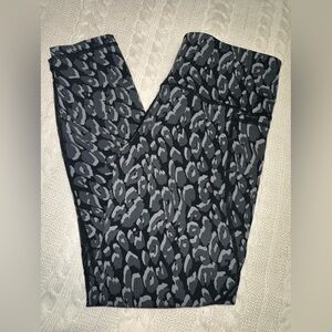 Sweaty Betty Power 7/8 Leggings Grey Black 25” Inseam Size Small